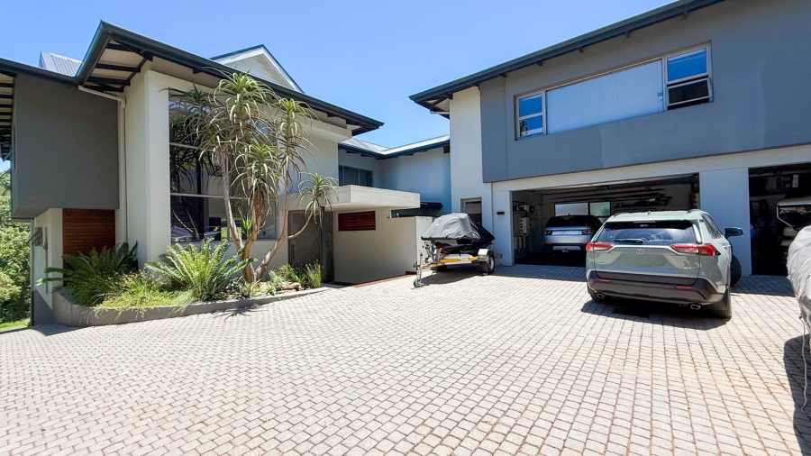 5 Bedroom Property for Sale in Aberdeen Eastern Cape